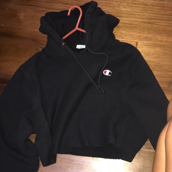 black champion cropped hoodie